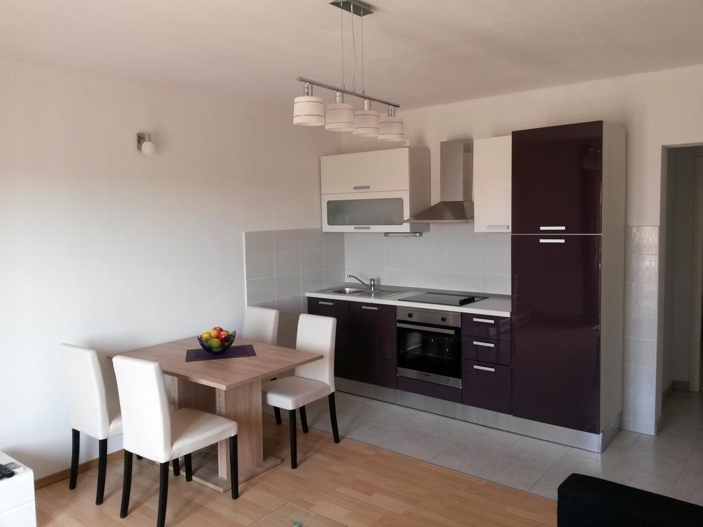 וודיצה Apartments Josipa & Niki חדר תמונה