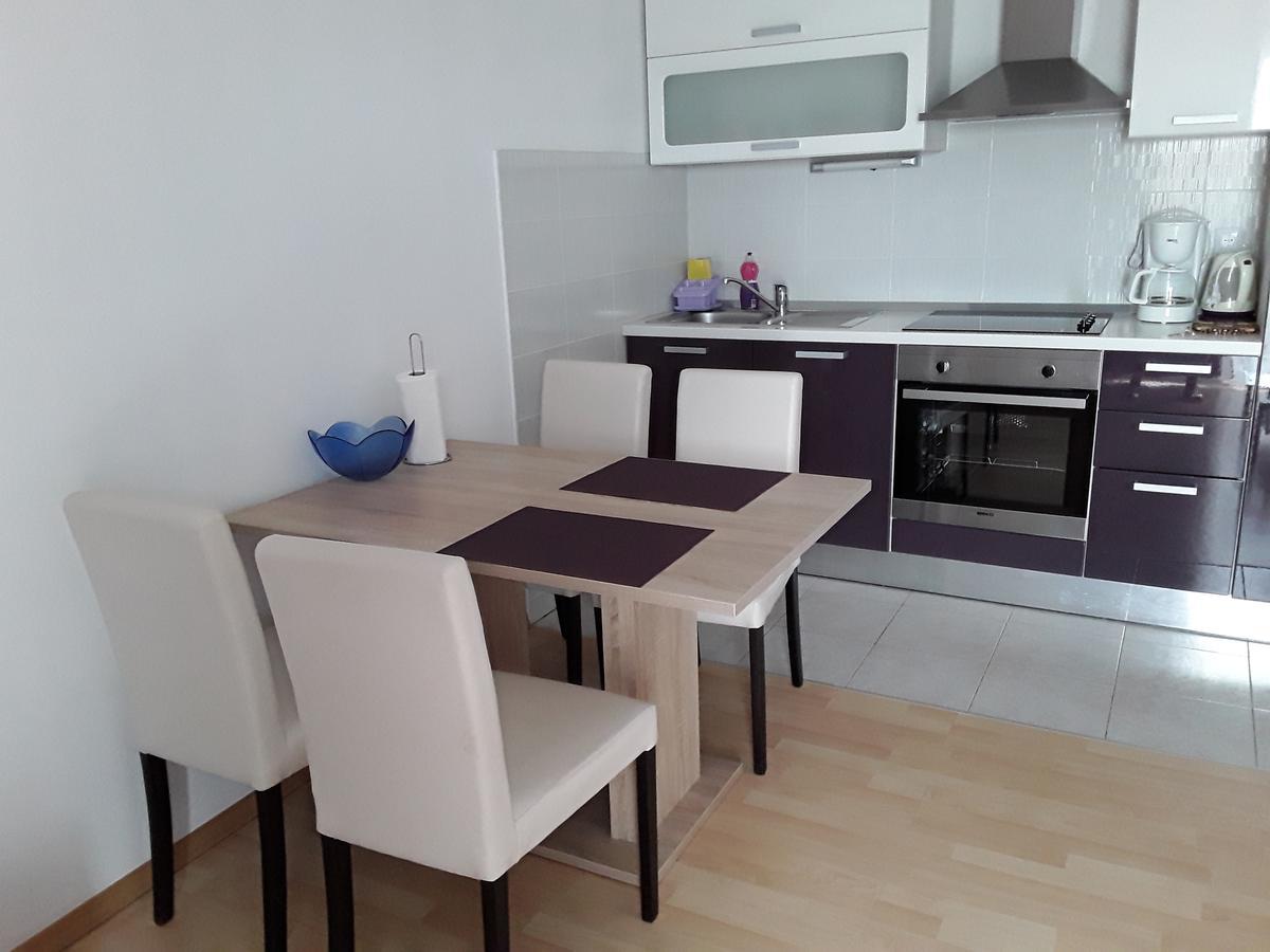 וודיצה Apartments Josipa & Niki מראה חיצוני תמונה