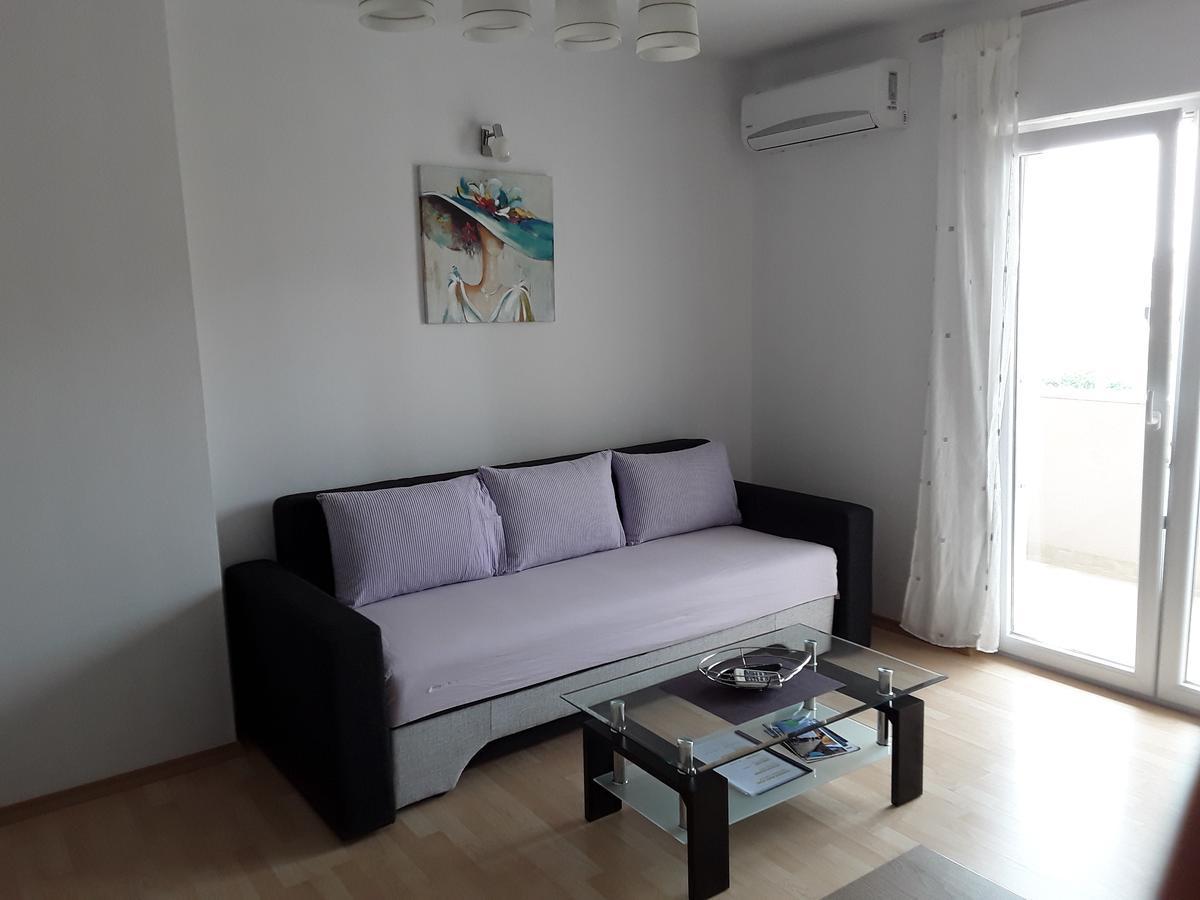 וודיצה Apartments Josipa & Niki מראה חיצוני תמונה